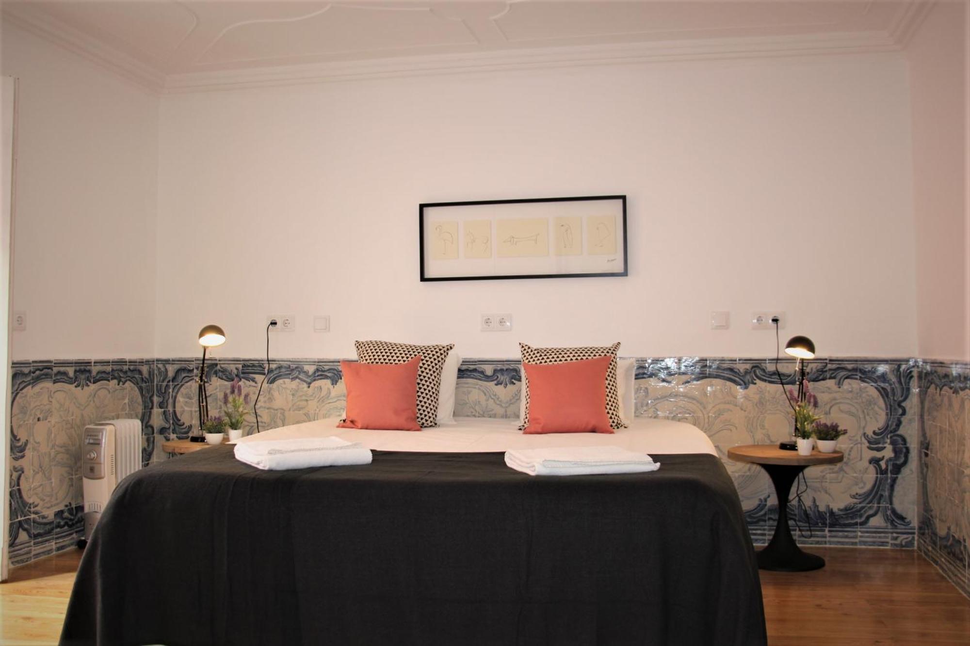 C3 Bairro Alto Cozy Romantic Loft In 18Th Century Building Lisbon Bagian luar foto
